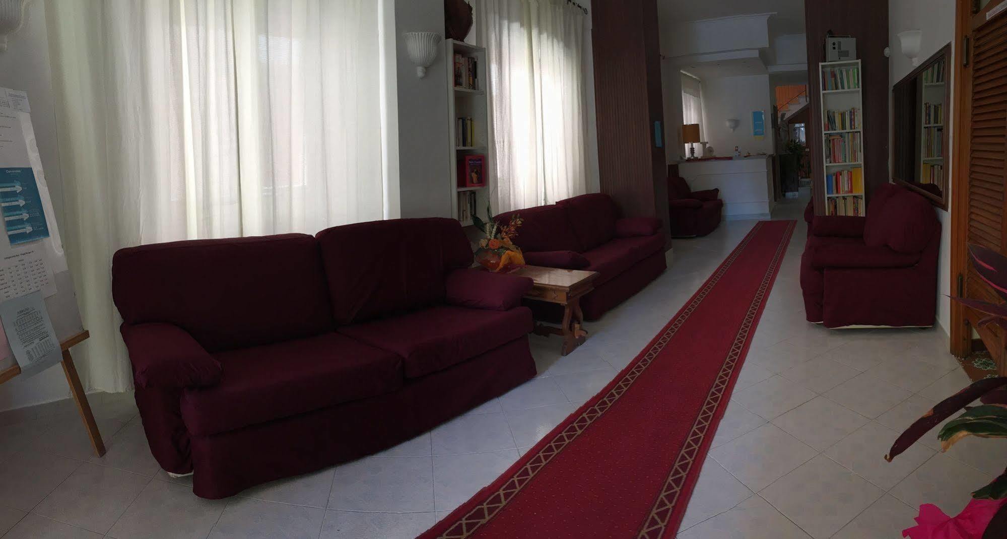 פיוג'י Hotel Eliseo מראה חיצוני תמונה