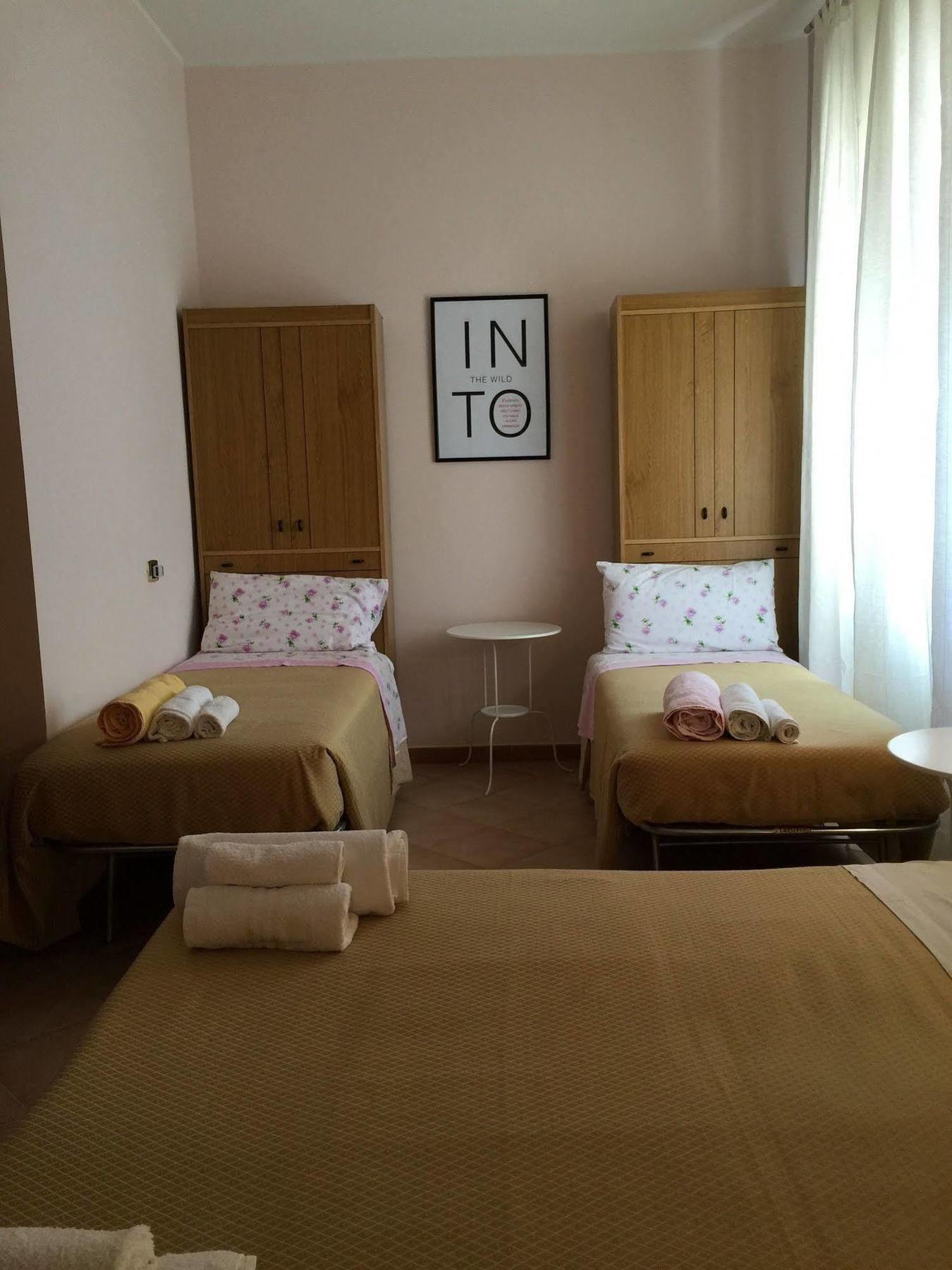 פיוג'י Hotel Eliseo מראה חיצוני תמונה
