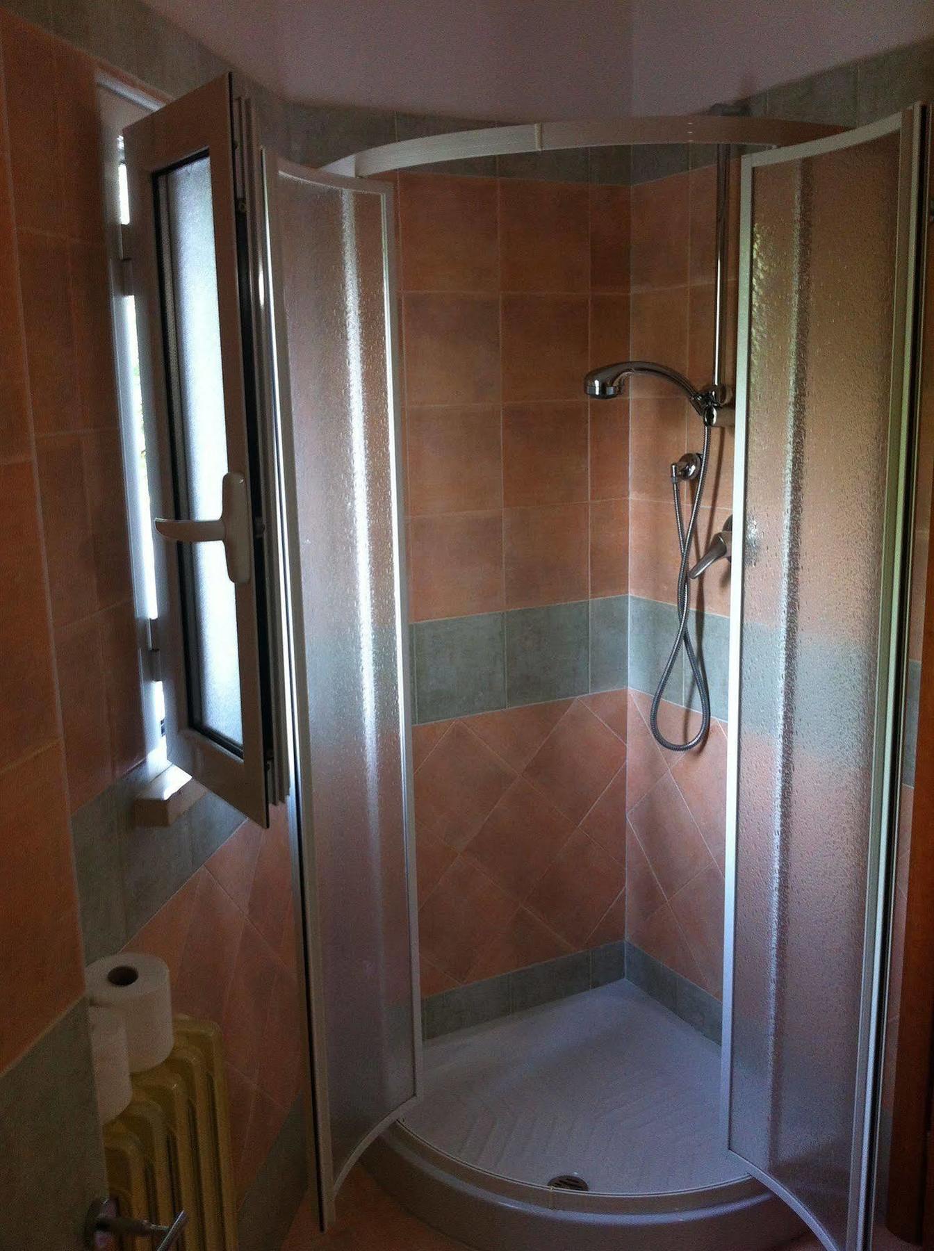 פיוג'י Hotel Eliseo מראה חיצוני תמונה