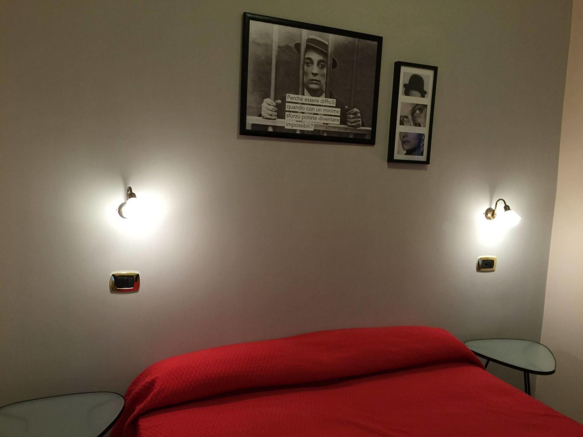 פיוג'י Hotel Eliseo מראה חיצוני תמונה